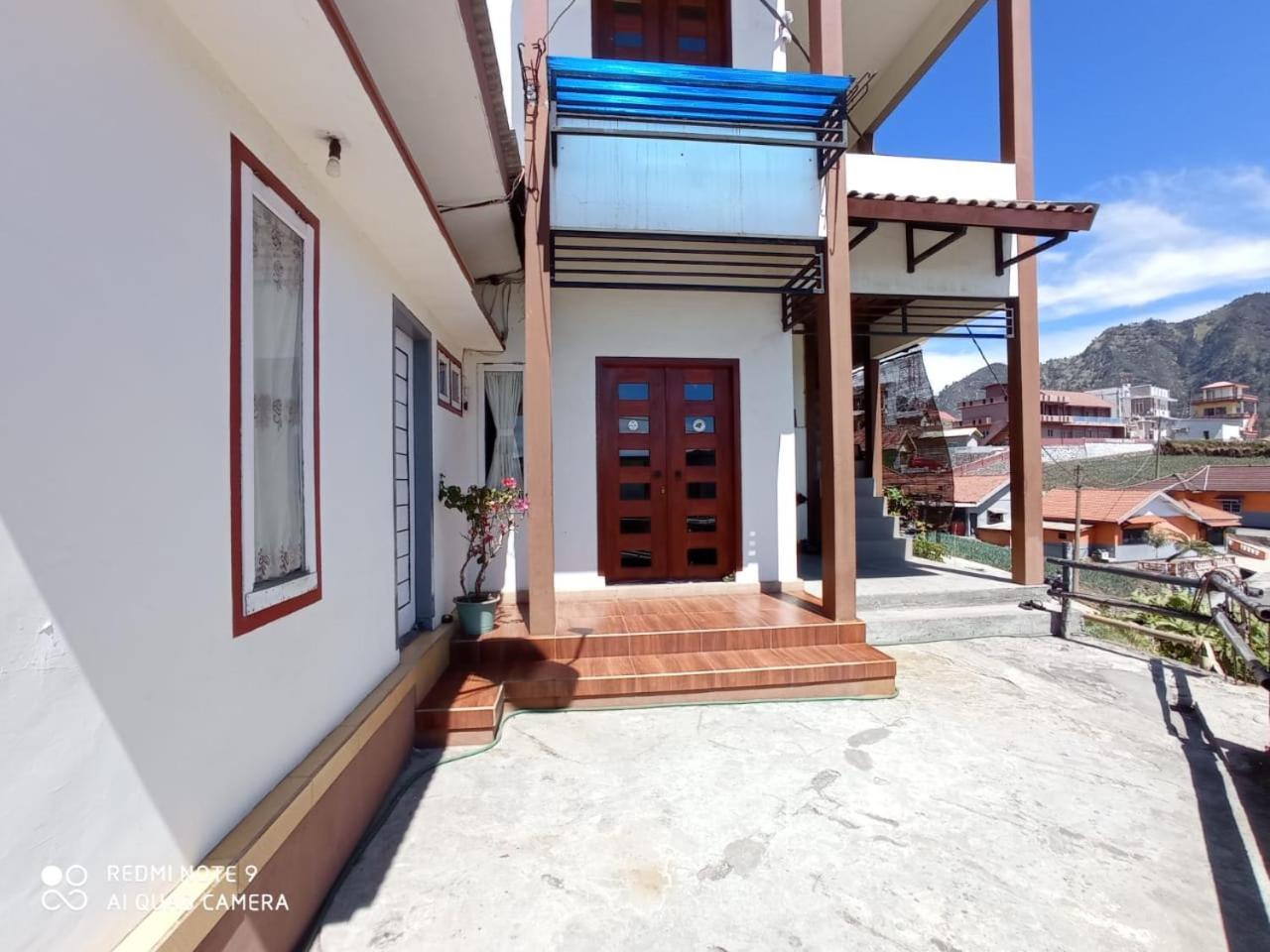 Bromo Deddy Homestay Room photo